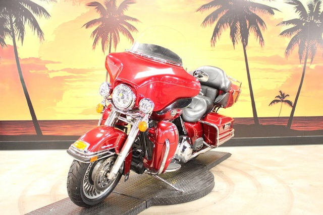 2012 Harley-Davidson FLHTCU - Electra Glide Ultra Classic Base