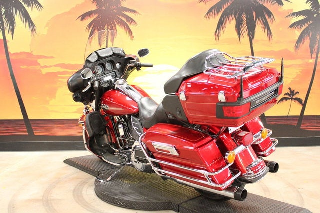 2012 Harley-Davidson FLHTCU - Electra Glide Ultra Classic Base