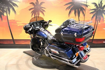 2012 Harley-Davidson Touring FLHTCU - Electra Glide Ultra Classic