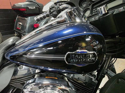 2012 Harley-Davidson Touring FLHTCU - Electra Glide Ultra Classic