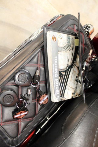 2010 Harley-Davidson FLHTC - Electra Glide Classic Base