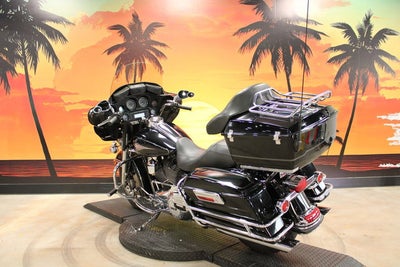 2012 Harley-Davidson Touring FLHTC - Electra Glide Classic
