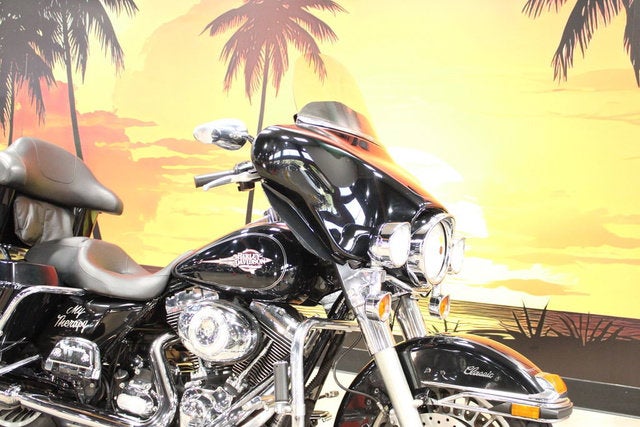 2012 Harley-Davidson Touring FLHTC - Electra Glide Classic