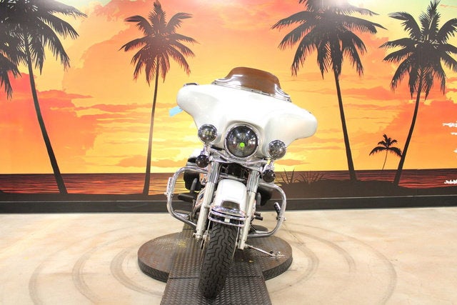2006 Harley-Davidson FLHTCI - Electra Glide Classic Base