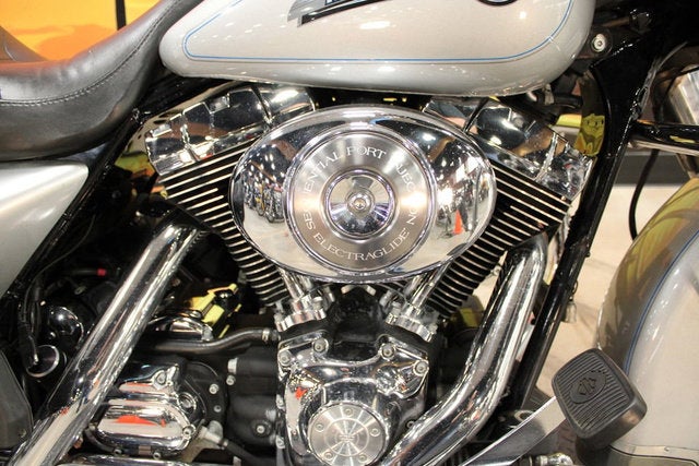 2006 Harley-Davidson FLHTCI - Electra Glide Classic Base