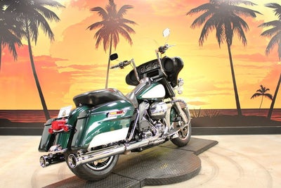 2018 Harley-Davidson FLHTP - Electra Glide Police Base