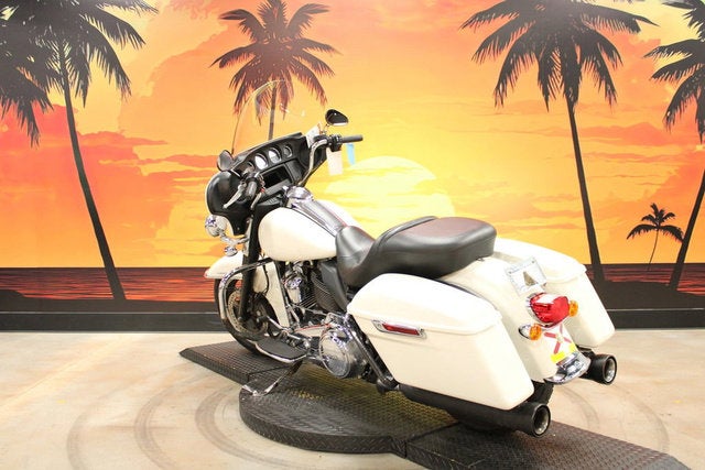 2019 Harley-Davidson FLHTP - Police Electra Glide Base