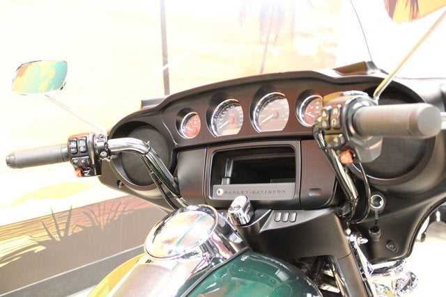 2024 Harley-Davidson FLHTP Base