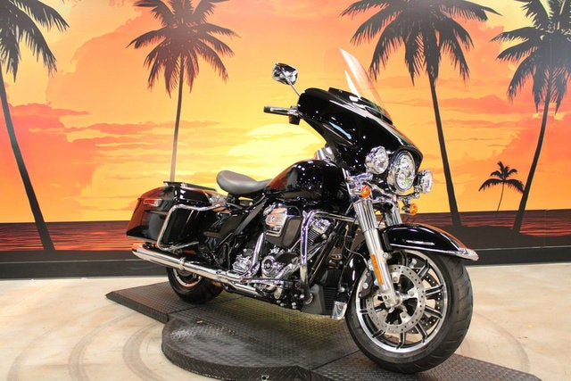 2024 Harley-Davidson FLHTP Base