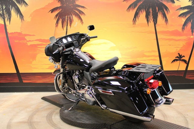 2024 Harley-Davidson FLHTP Base