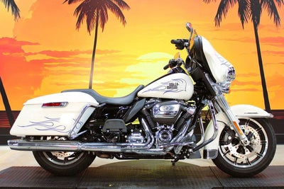 2023 Harley-Davidson FLHTP Base
