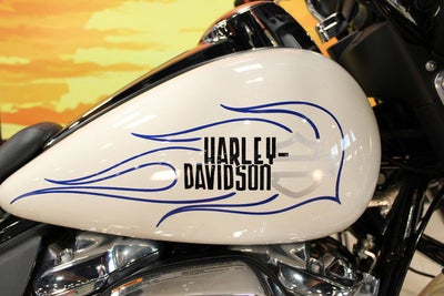 2023 Harley-Davidson FLHTP Base