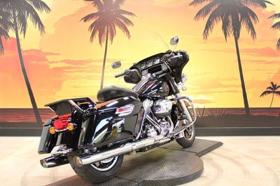 2024 Harley-Davidson FLHTP Base