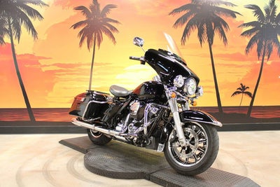 2024 Harley-Davidson FLHTP Base