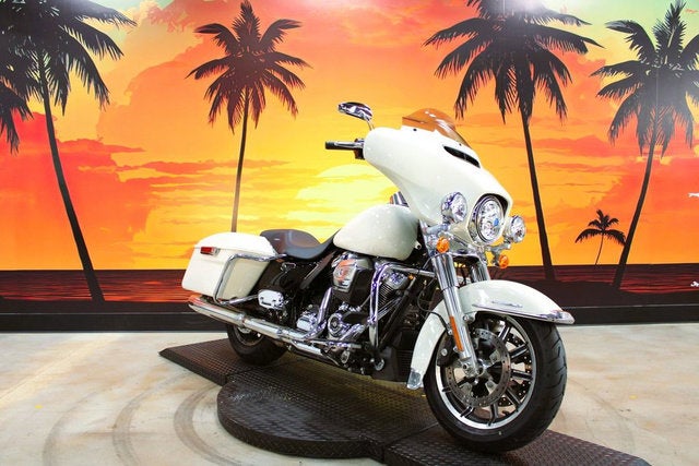 2023 Harley-Davidson FLHTP Base