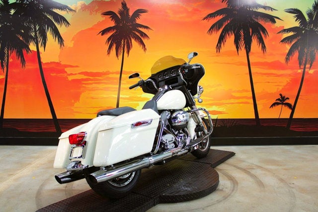 2023 Harley-Davidson FLHTP Base