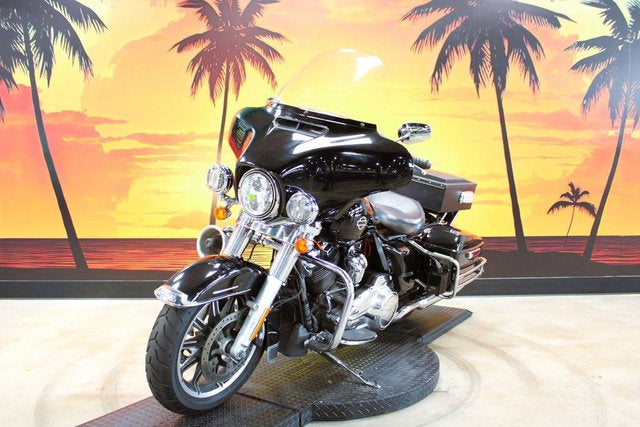 2021 Harley-Davidson FLHT - Electra Glide Standard Base