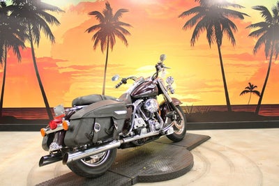 2005 Harley-Davidson Touring FLHRCI - Road King Classic
