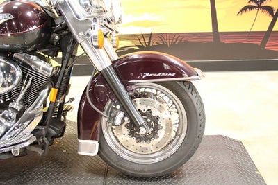 2005 Harley-Davidson Touring FLHRCI - Road King Classic
