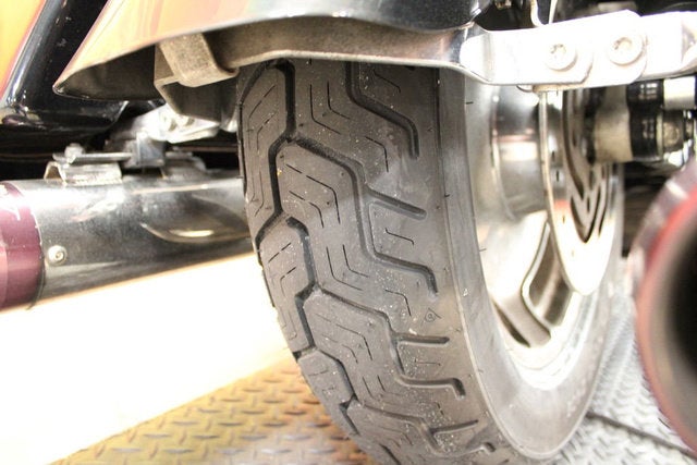 2005 Harley-Davidson FLHRS - Road King Custom Base