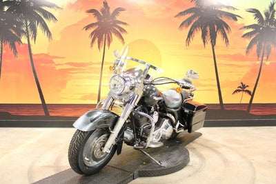 2005 Harley-Davidson FLHRS - Road King Custom Base