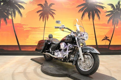 2005 Harley-Davidson FLHRS - Road King Custom Base