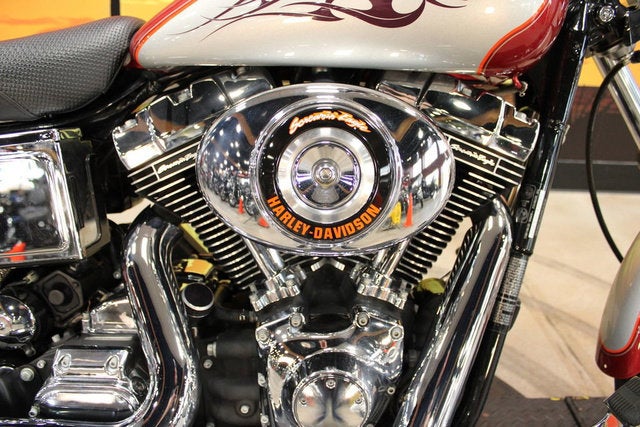 2004 Harley-Davidson Dyna FXDWG - Wide Glide