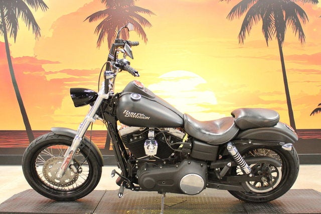 2012 Harley-Davidson Dyna Glide FXDB - Dyna Street Bob