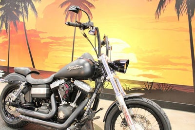 2012 Harley-Davidson Dyna Glide FXDB - Dyna Street Bob