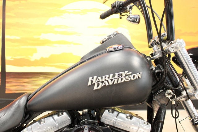2012 Harley-Davidson Dyna Glide FXDB - Dyna Street Bob