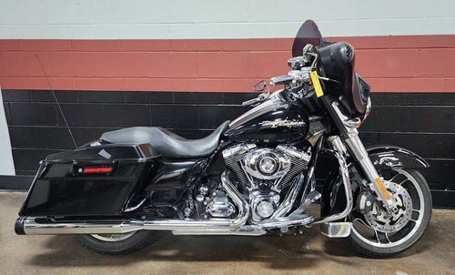 2010 Harley-Davidson FLHX - Street Glide Base