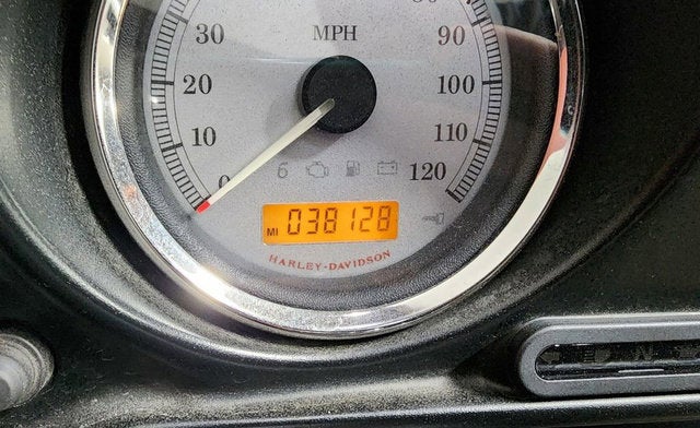 2010 Harley-Davidson FLHX - Street Glide Base