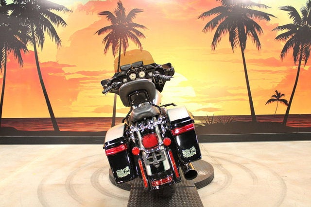 2007 Harley-Davidson FLHX - Street Glide Base