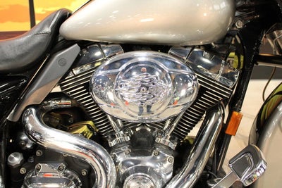 2007 Harley-Davidson FLHX - Street Glide Base