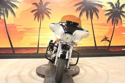 2007 Harley-Davidson FLHX - Street Glide Base