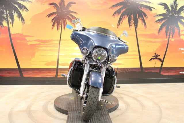 2009 Harley-Davidson FLHX - Street Glide Base