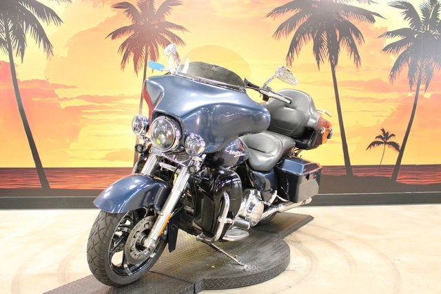 2009 Harley-Davidson FLHX - Street Glide Base
