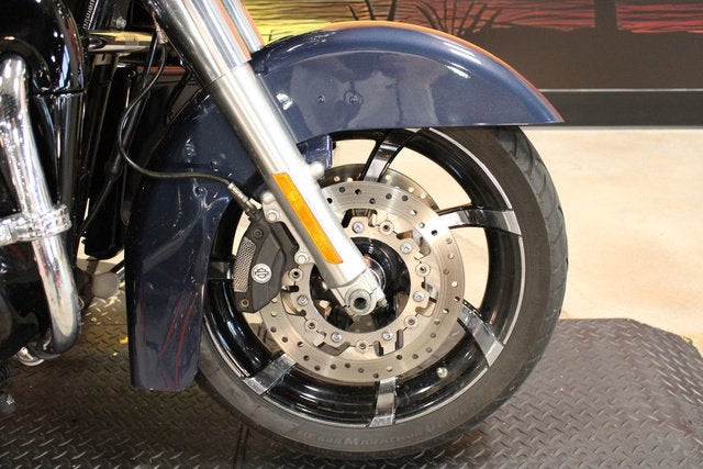 2009 Harley-Davidson FLHX - Street Glide Base