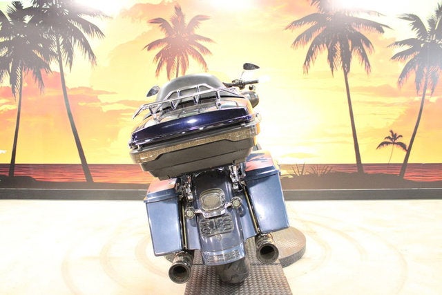 2009 Harley-Davidson FLHX - Street Glide Base