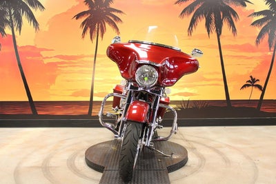 2009 Harley-Davidson FLHX - Street Glide Base