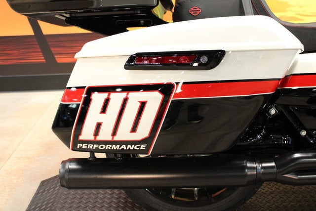 2024 Harley-Davidson FLHX - Street Glide Base