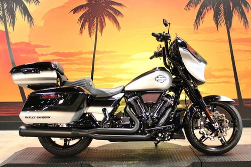 2025 Harley-Davidson FLHX - Street Glide Base