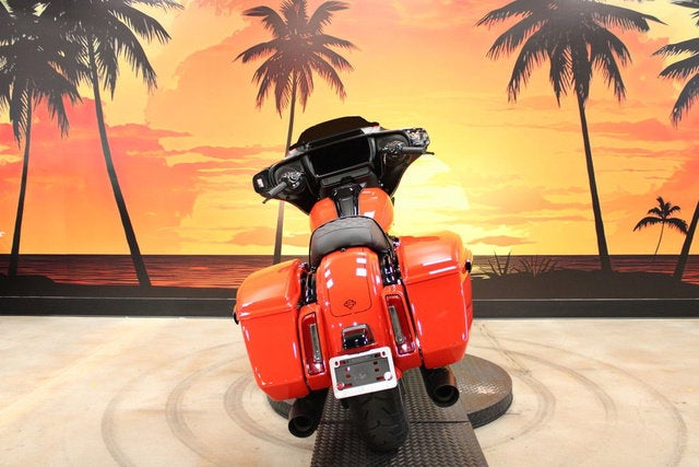 2026 Harley-Davidson Street Glide FLHX