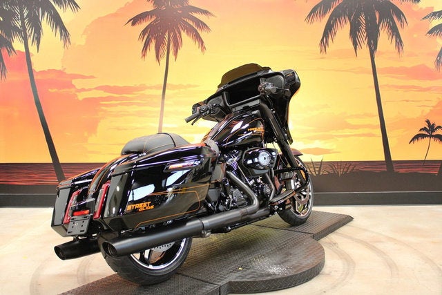 2026 Harley-Davidson Street Glide FLHX