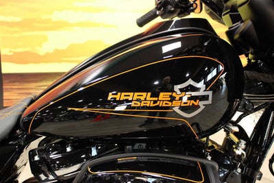 2026 Harley-Davidson Street Glide FLHX