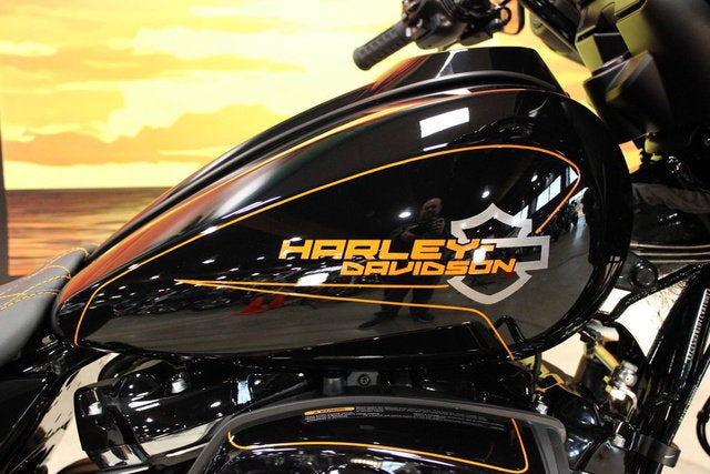 2026 Harley-Davidson Street Glide FLHX