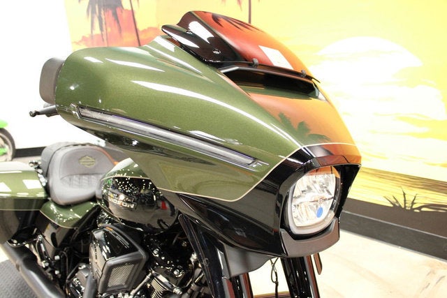 2026 Harley-Davidson Street Glide FLHX