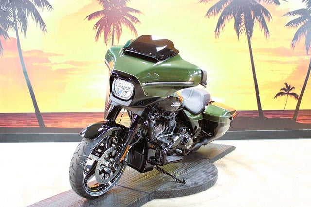 2026 Harley-Davidson Street Glide FLHX