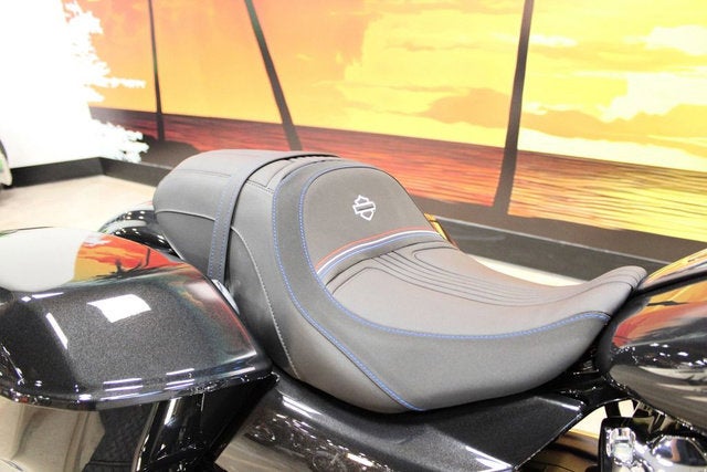 2026 Harley-Davidson FLHX - Street Glide Base