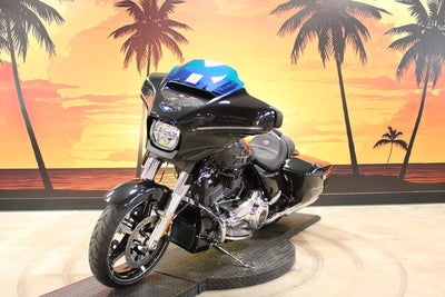 2026 Harley-Davidson FLHX - Street Glide Base